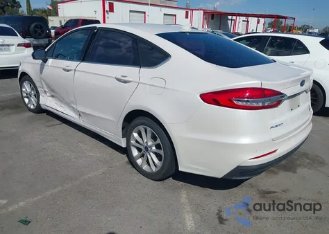 2020 Ford Fusion Hybrid Se из США, поврежденный, VIN 3FA6P0LU1LR250894